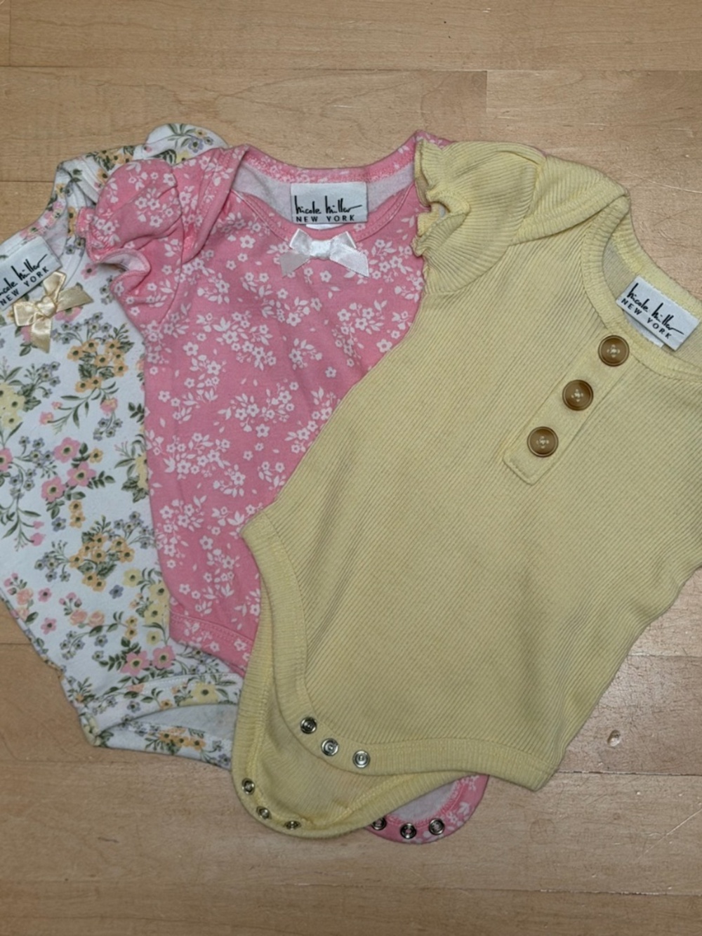 Nicole Miller Baby Girl 3 Pack Onesies 0-3M NWOT